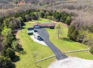 104 Jacobs Ridge Rd, Reeds Spring, MO 65737