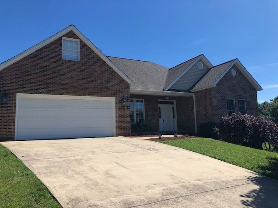 1st image of 4 Hannah Ct