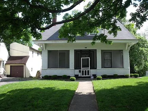 3951 Zinsle Ave photo 1