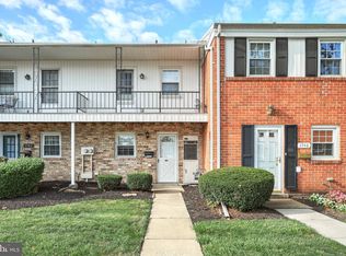 1744 Devers Rd, York, PA 17404
