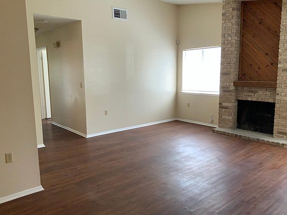 4th image of 16358 Bitter Creek St