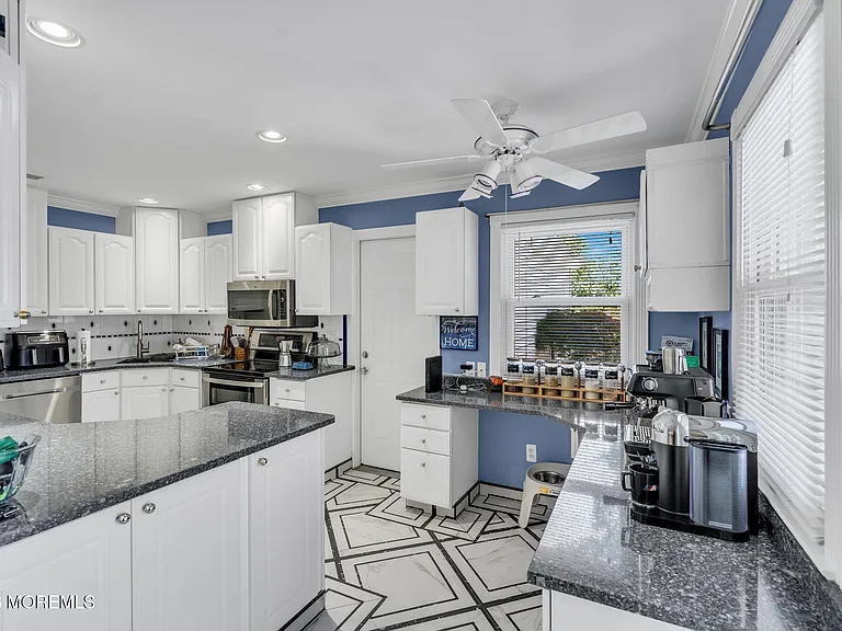 9 Frost Ct — Photo 5