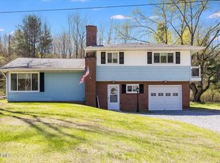 20 Clark Rd, Gansevoort, NY 12831