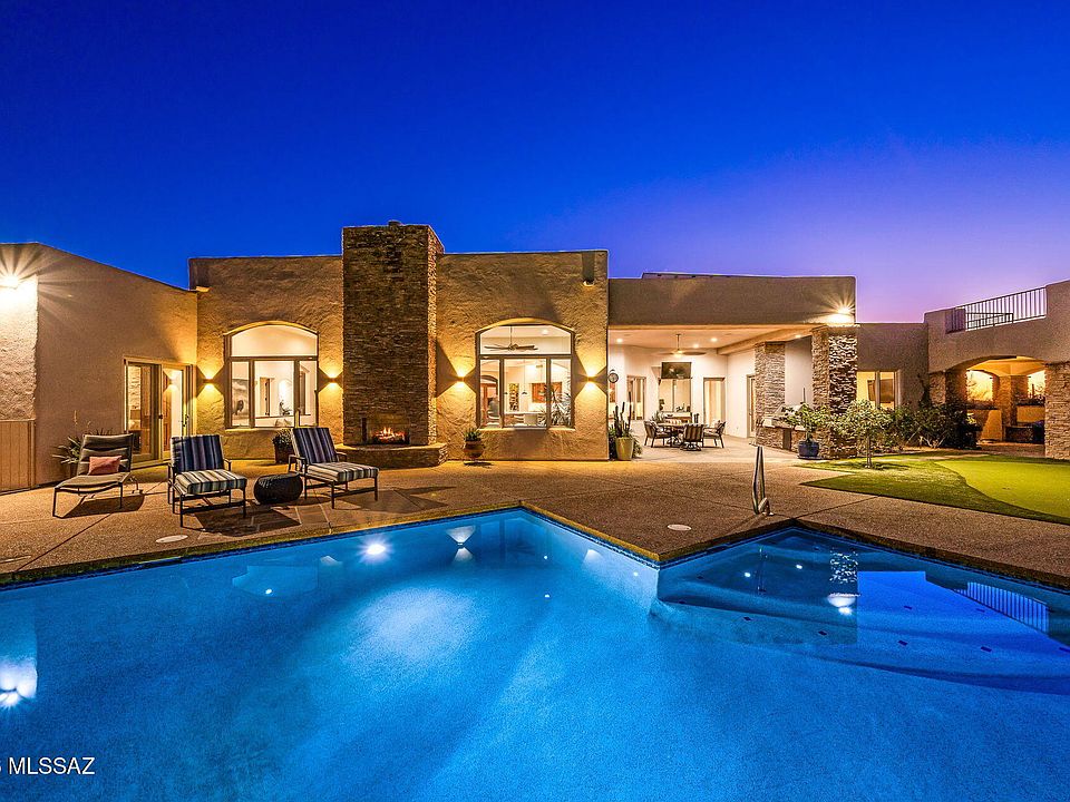 1st image of 1887 E Desert Garden Dr