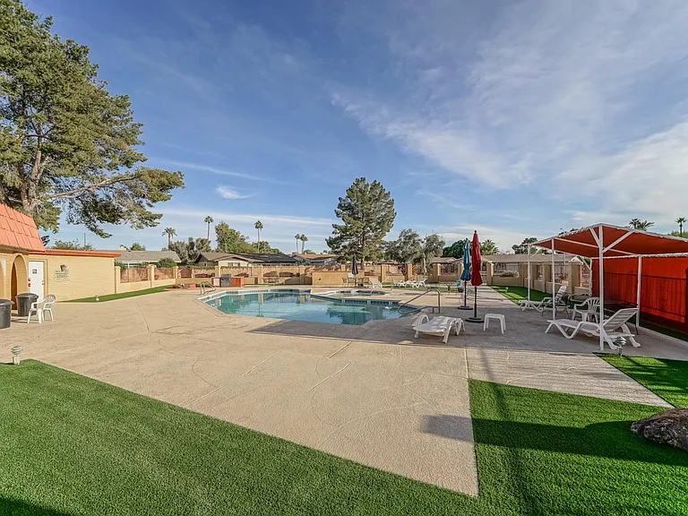 4623 E Earll Dr — Photo 63