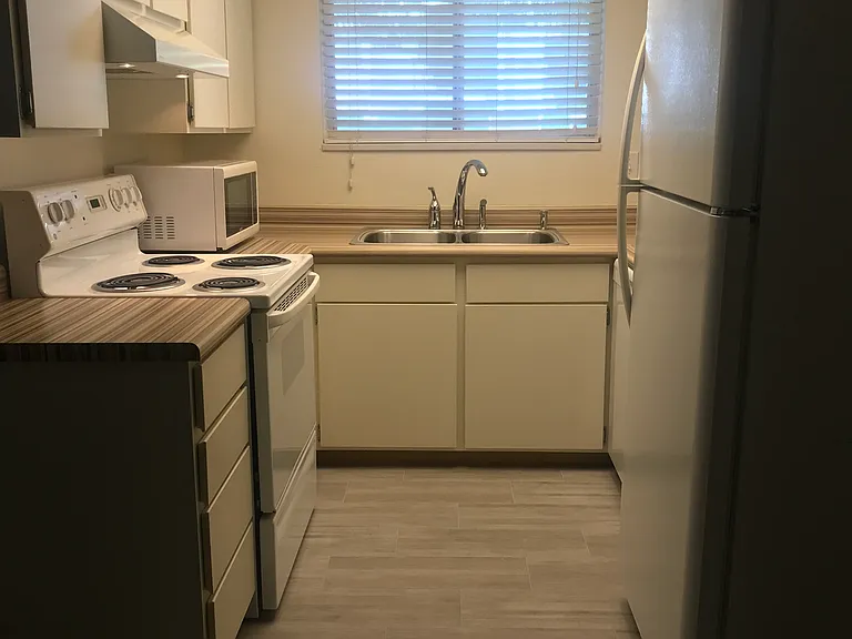 4633 S Quail Vista Ln #A — Photo 4