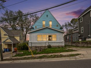 625 Curve St SW, Grand Rapids, MI 49503