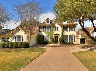 16 Lost Meadow Trl, The Hills, TX 78738