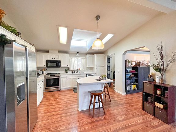 5th image of 1225 Vienna Dr Space 229
