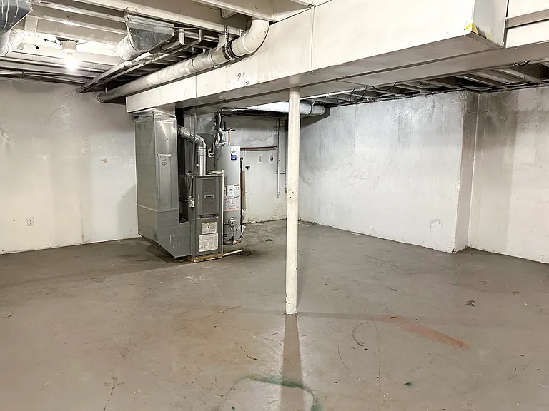 255 N Michigan St #104 — Photo 14