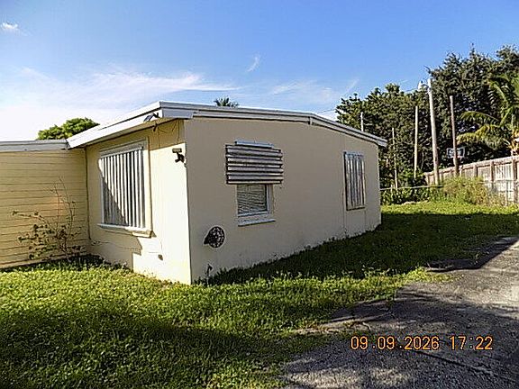 4th image of 3900 Orange Street