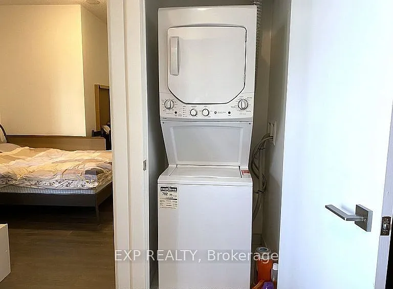 278 Buchanan Dr #530EB — Photo 15