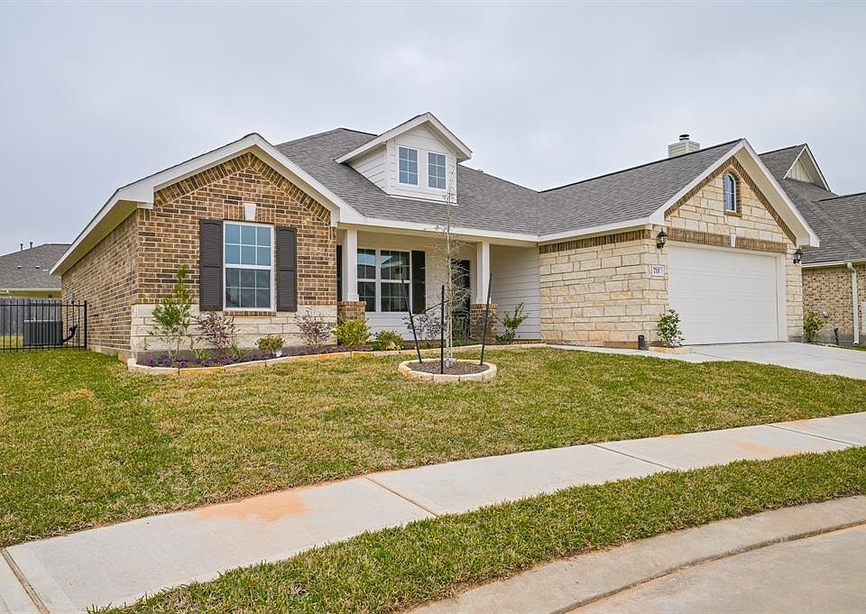 1st image of 617 Dogwood Ct