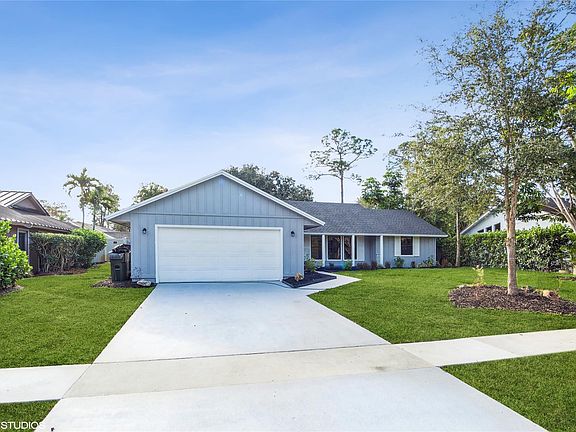 3rd image of 13964 Aster Avenue
