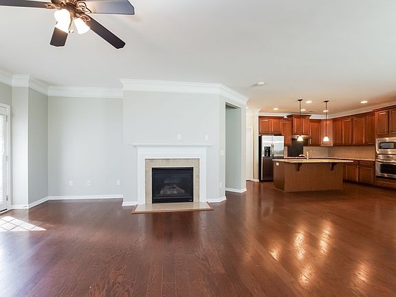 4th image of 4204 Chasebrook Ln