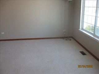 4th image of 2458 Mayfield Dr