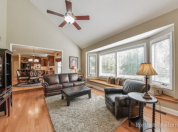 5th image of 2745 Asbury Dr