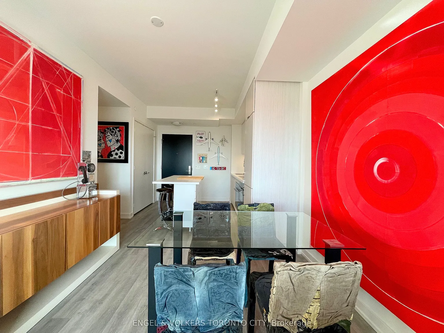 2 bed, $2,950 — Photo 4