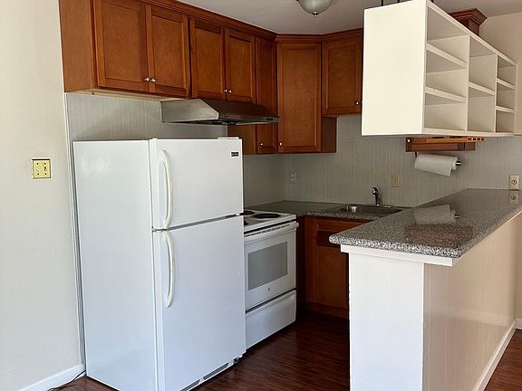 4th image of 35 Glendale St APT 9