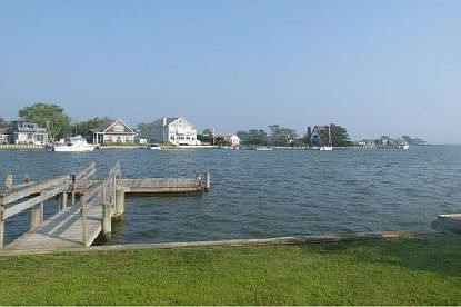 4th image of 24 Koral Dr
