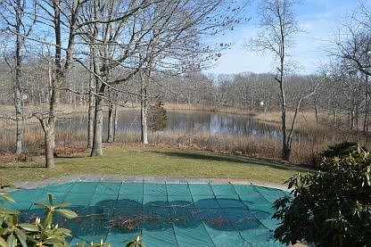 5th image of 33 Peconic Ave