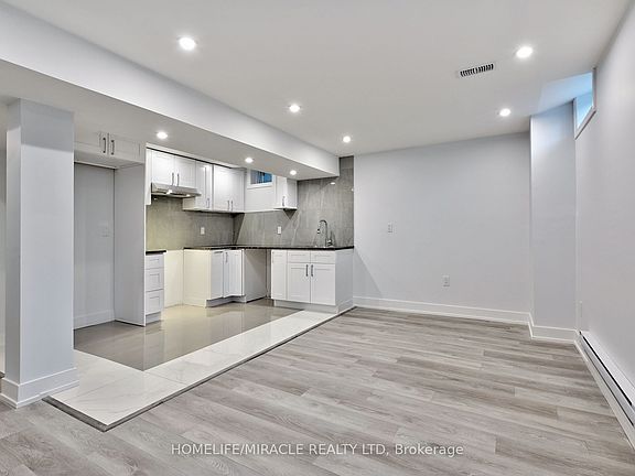 5th image of 95 William Fair Dr #Basement