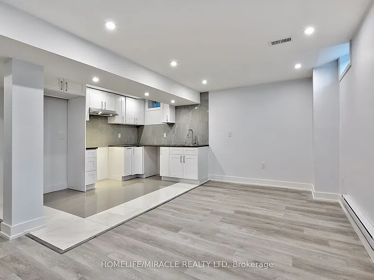 95 William Fair Dr #BASEMENT — Photo 5