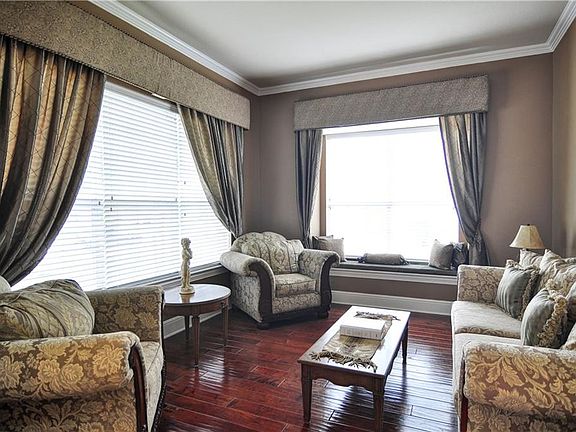 4th image of 1233 Terrace Mill Dr