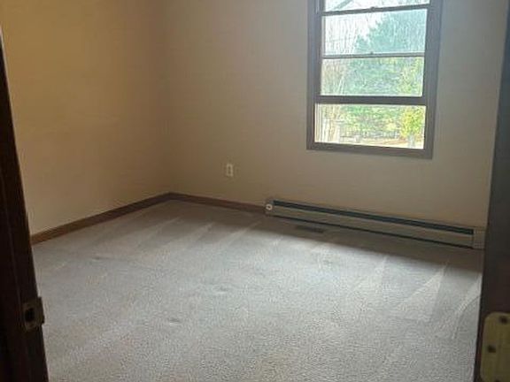 2nd image of 258 Flat Creek Ln