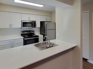 Casa De Fuentes, Overland Park, KS 66210