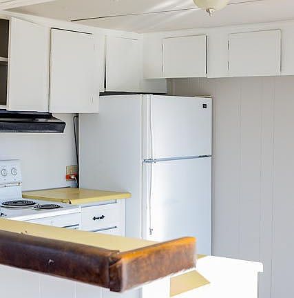 3rd image of 1101 S Carbon Ave #70