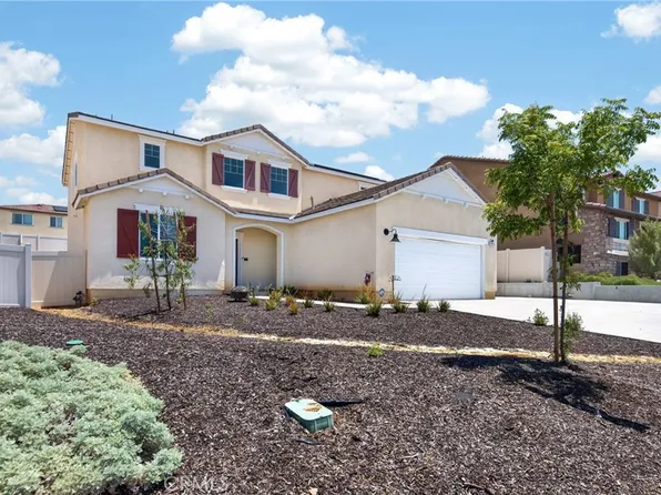 14034 Amorosa Ct, Beaumont, CA 92223