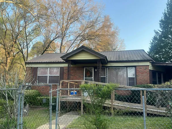 1205 E Burns St, El Dorado, AR 71730