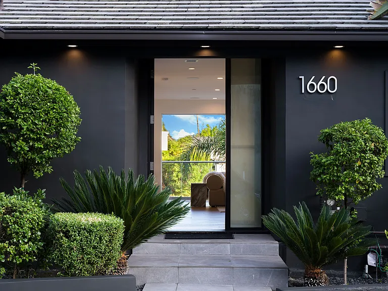Your home away from home exclusively managed by Stay Awhile Villas