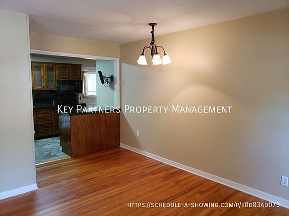 5th image of 7132 Newton Dr