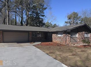 3151 Dogwood Dr, East Pt, GA