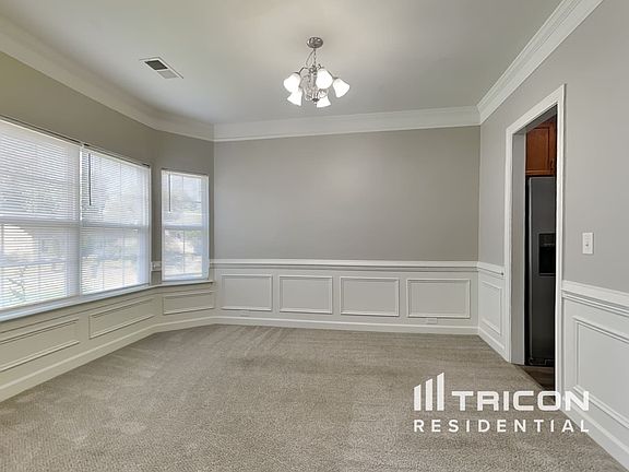 3rd image of 2847 Ireton Pl
