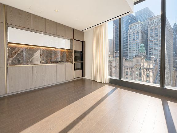 5th image of 125 Greenwich St #34B