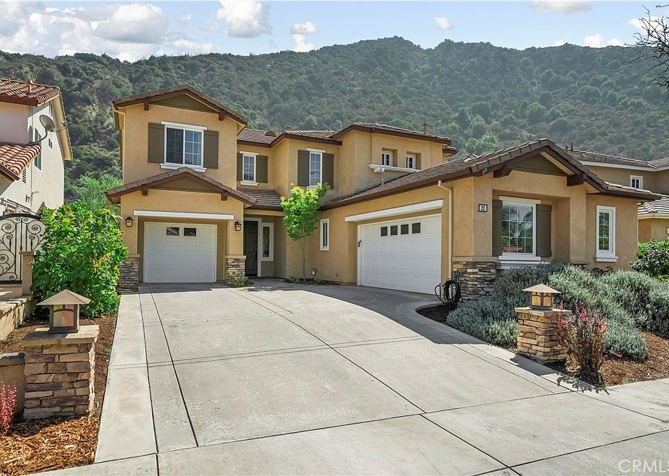 1st image of 22 River Rock Ct