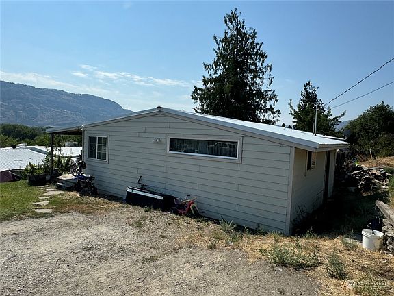 2nd image of 1008 18th Avenue