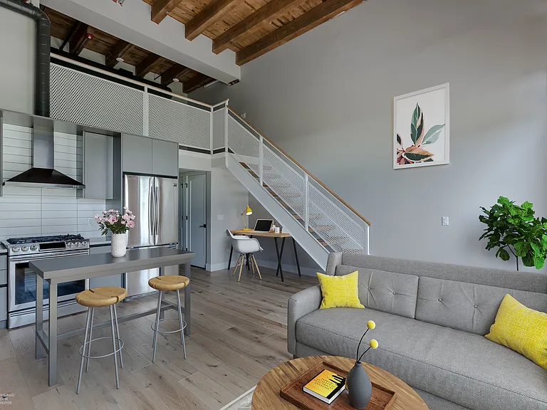 729 N Sangamon St #402 — Photo 1