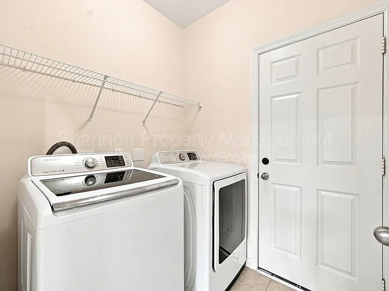 5214 Barleycorn Ln — Photo 12