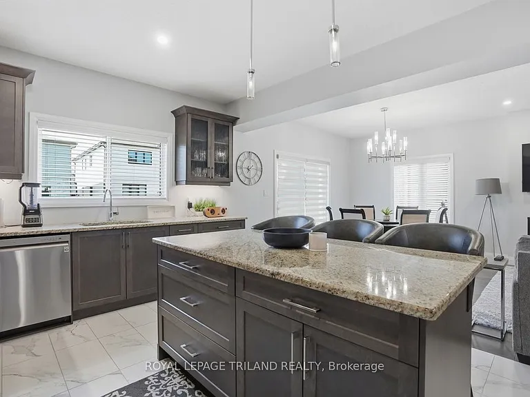 3601 Lynds St — Photo 13