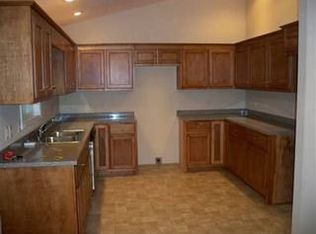 2125 Olde Farm Rd, Hudson, NC 28638