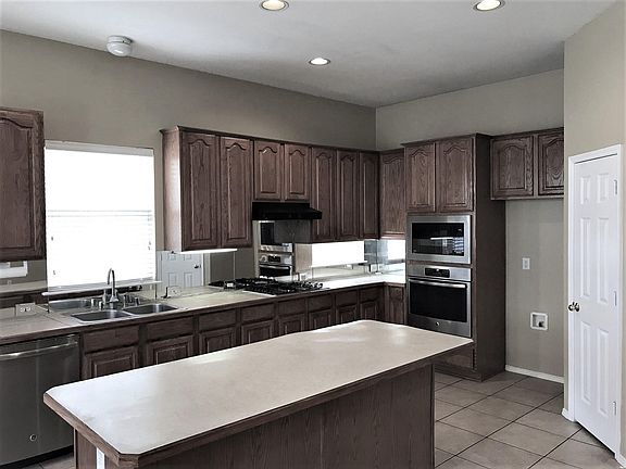 4th image of 2603 Gull Lake Dr
