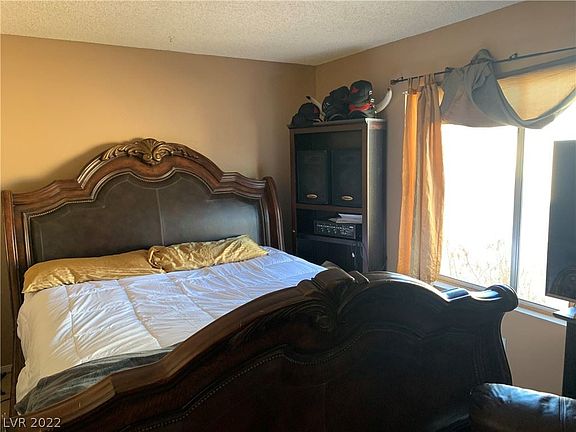 5th image of 7008 Mountain Meadow Ln