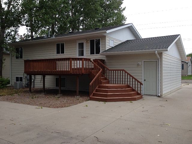2nd image of 1717 7th Ave NE