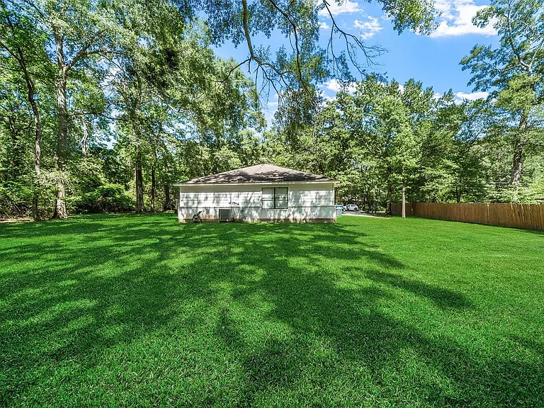 4884 Holly Ln W — Photo 21