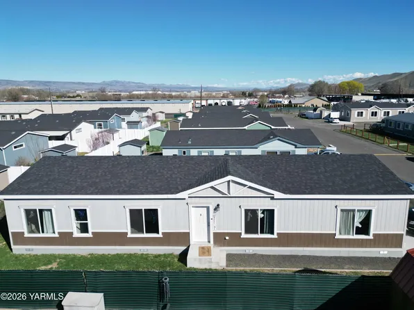 2802 S 5th Ave #21, Yakima, WA 98903