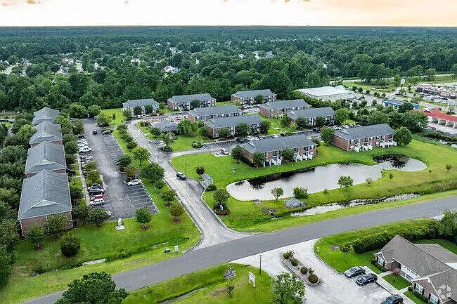North Chase Apartments — Photo 25